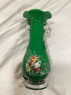 Murano Green Tivoli Art Glass Vase with Flower Detail pristine Condition